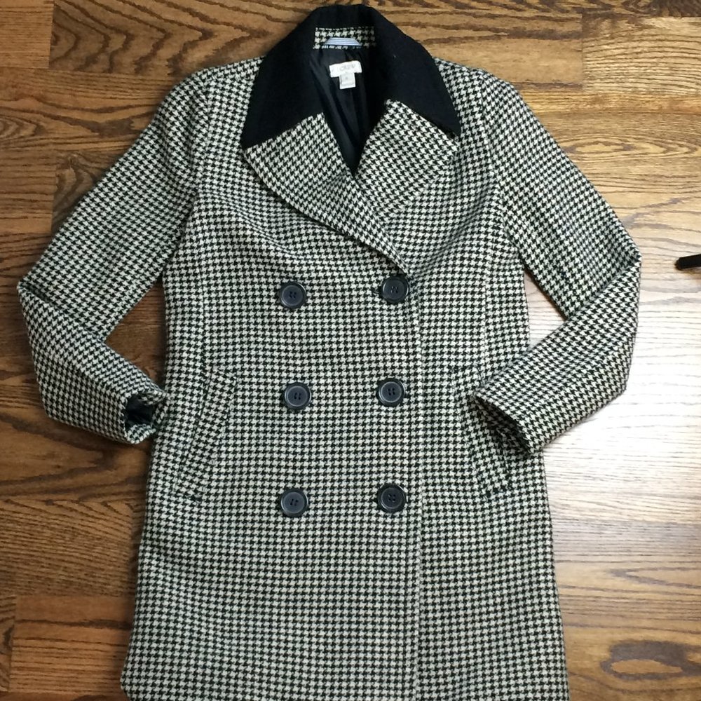 J.Crew houndstooth womens pea coat, read descripti